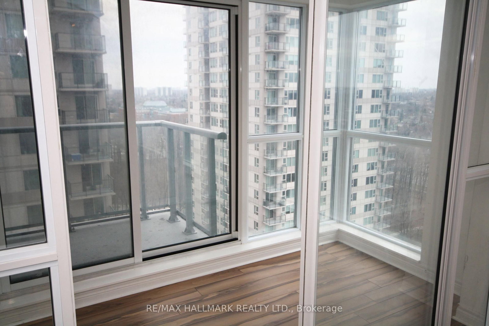 50 Town Centre Court, Unit 1710 - Photo 17