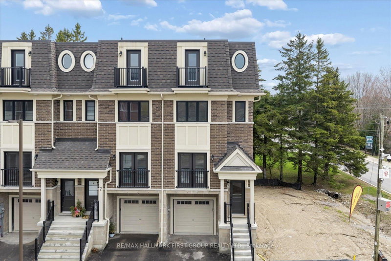 home for sale on 1 Marret Lane