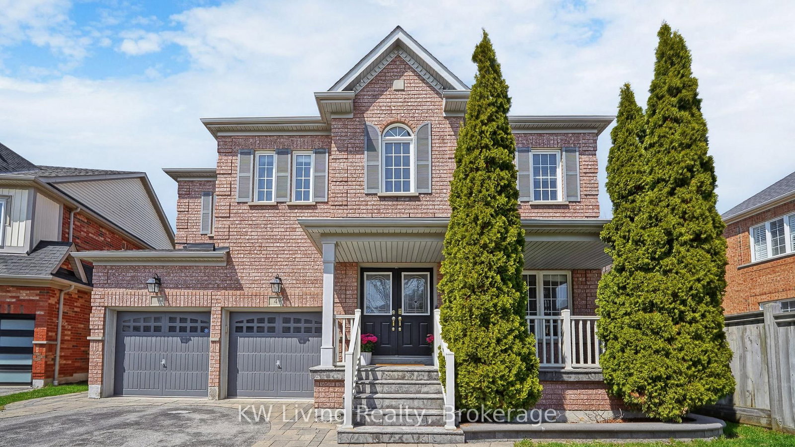 Detached House for sale at 4 Heslop Street, Ajax, Ontario, L1T 0G5 - Northeast Ajax - MLS: E13057164