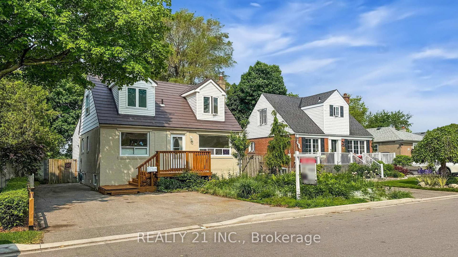 Detached House for sale at 98 Natal Avenue, Toronto, Ontario, M1N 3V6 - Birchcliffe-Cliffside - MLS: E13057678