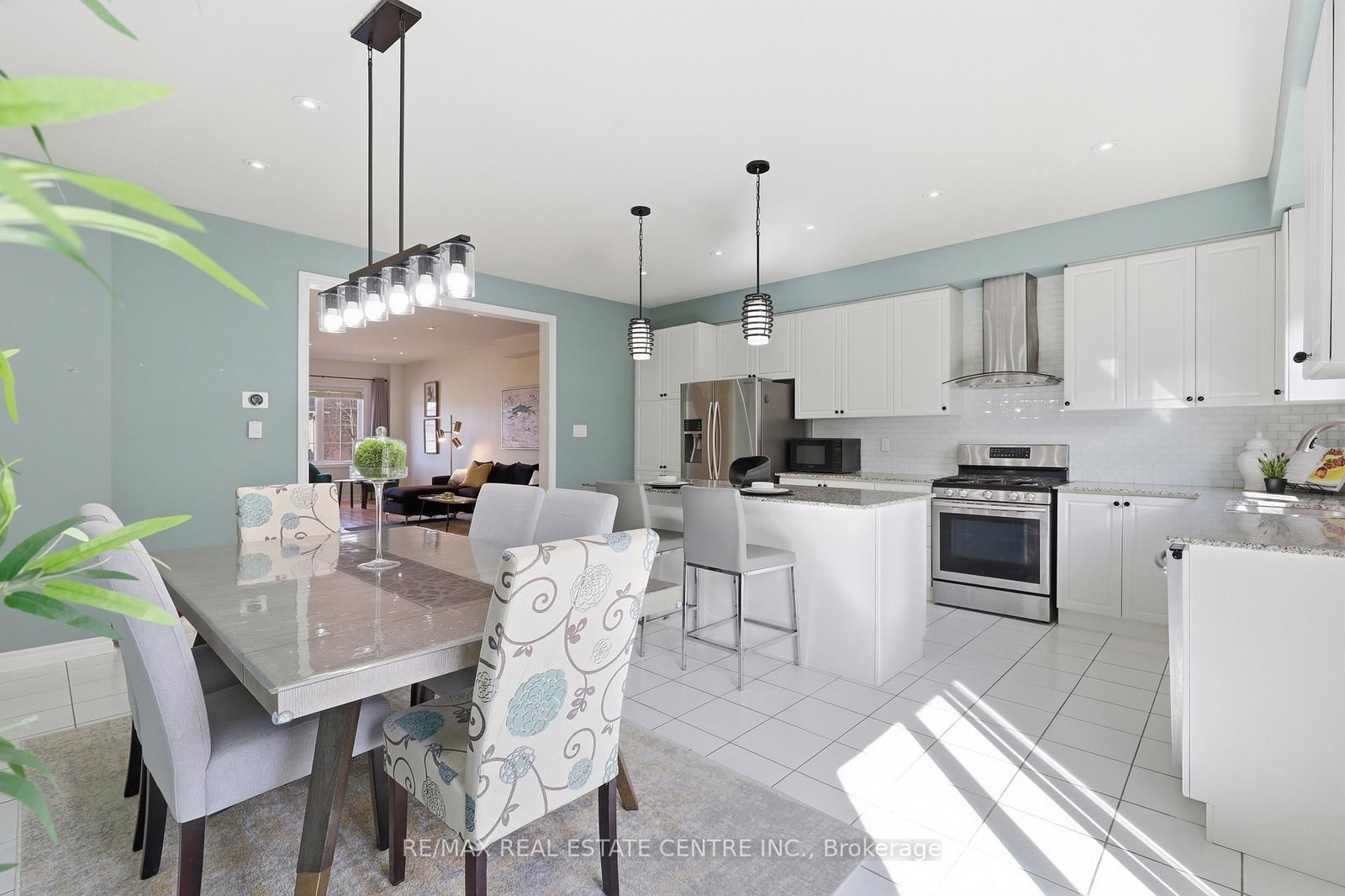 1577 Bruny Avenue - Photo 19