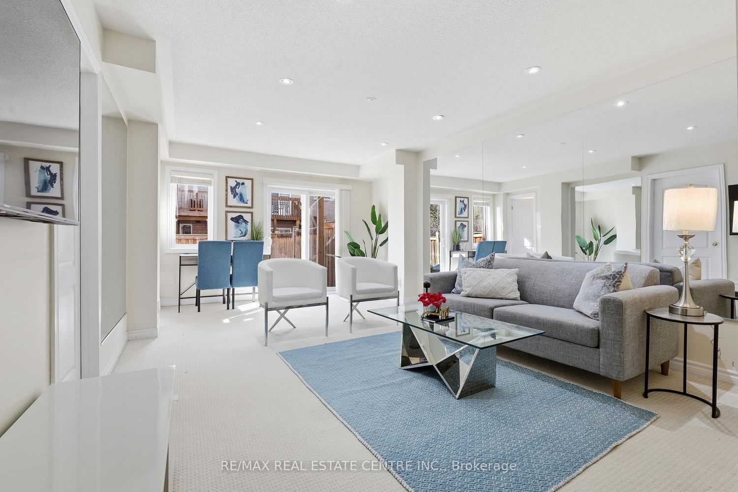 1577 Bruny Avenue - Photo 6