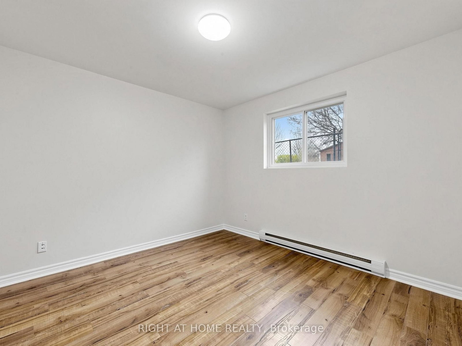 345 Dwight Avenue • Oshawa, ON photo 18