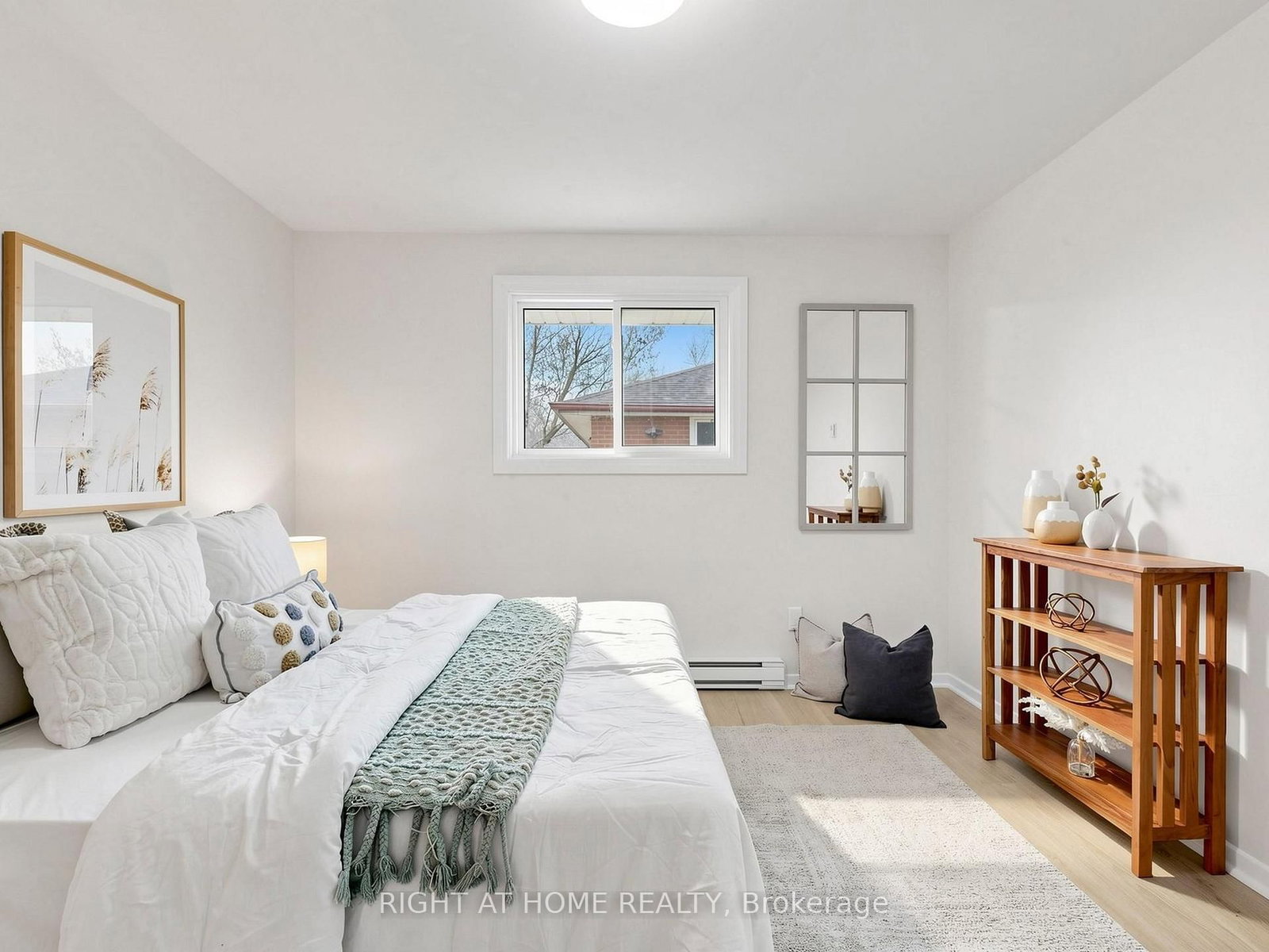 345 Dwight Avenue • Oshawa, ON photo 8