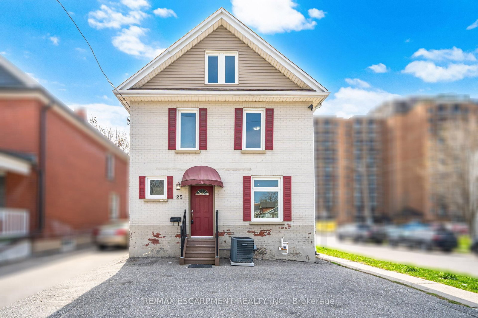 Detached House for sale at 25 Colborne Street, Oshawa, Ontario, L1G 1L3 - O'Neill - MLS: E13059152
