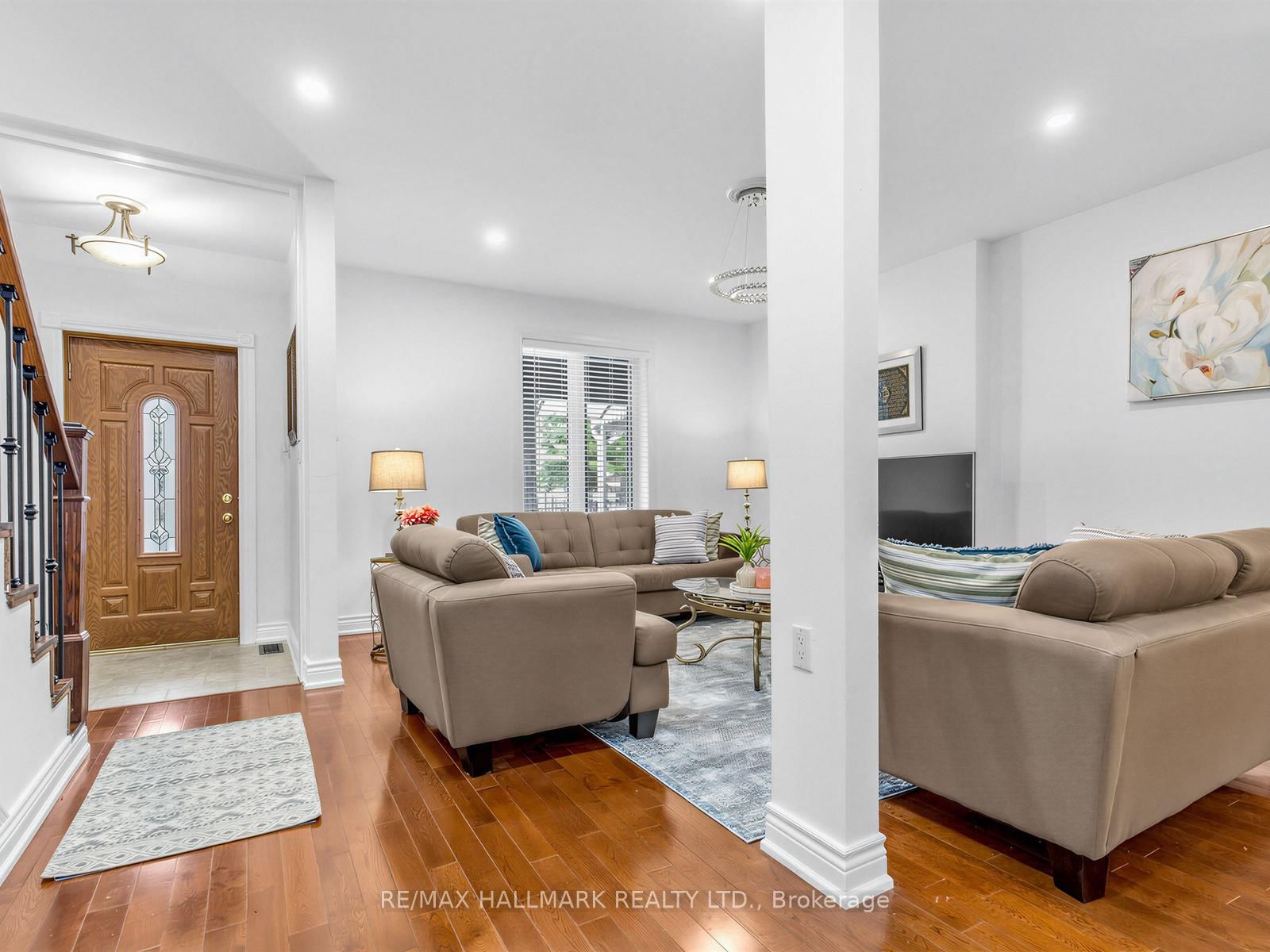 64 Donlands Avenue - Photo 4