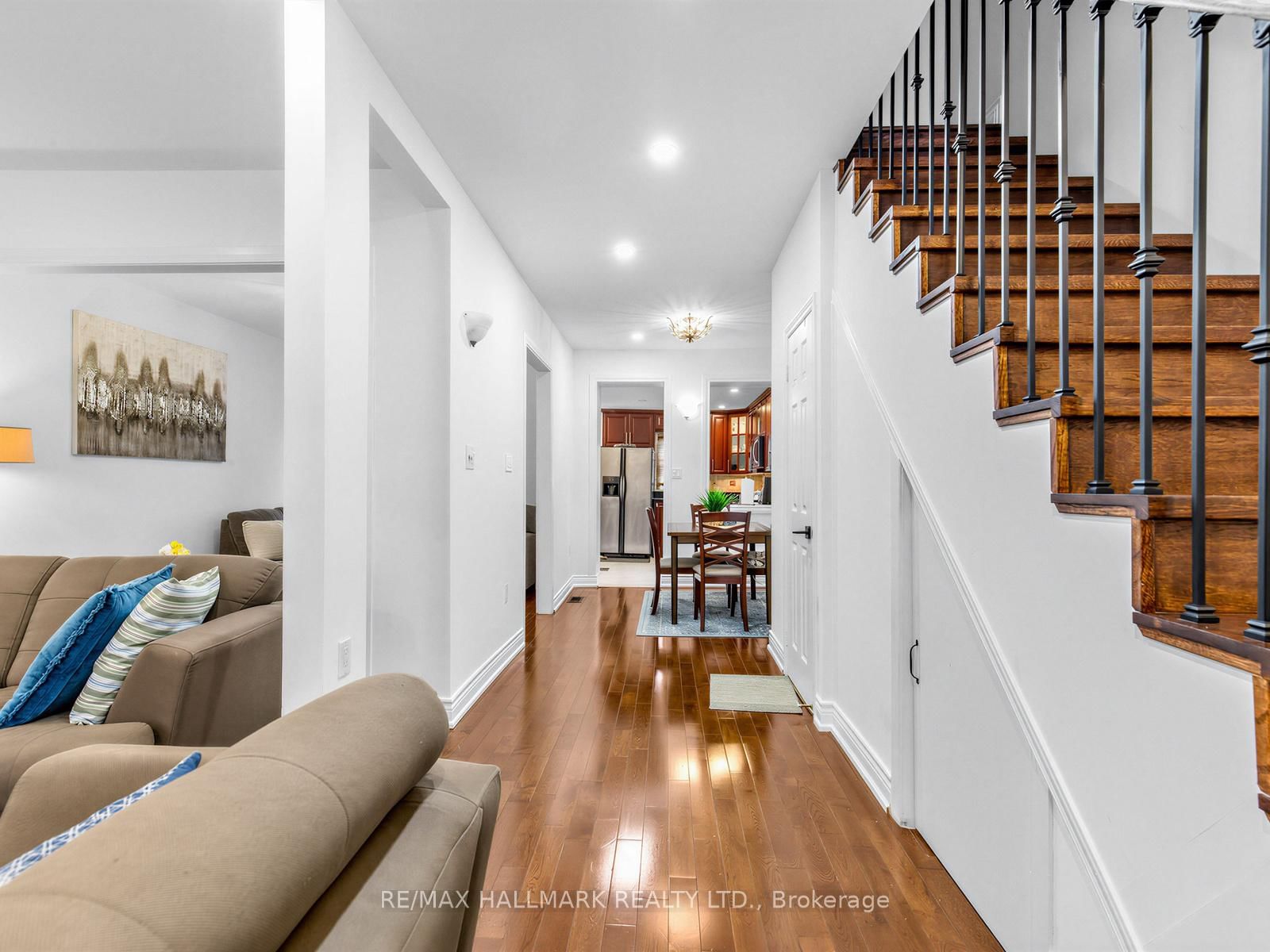 64 Donlands Avenue - Photo 7