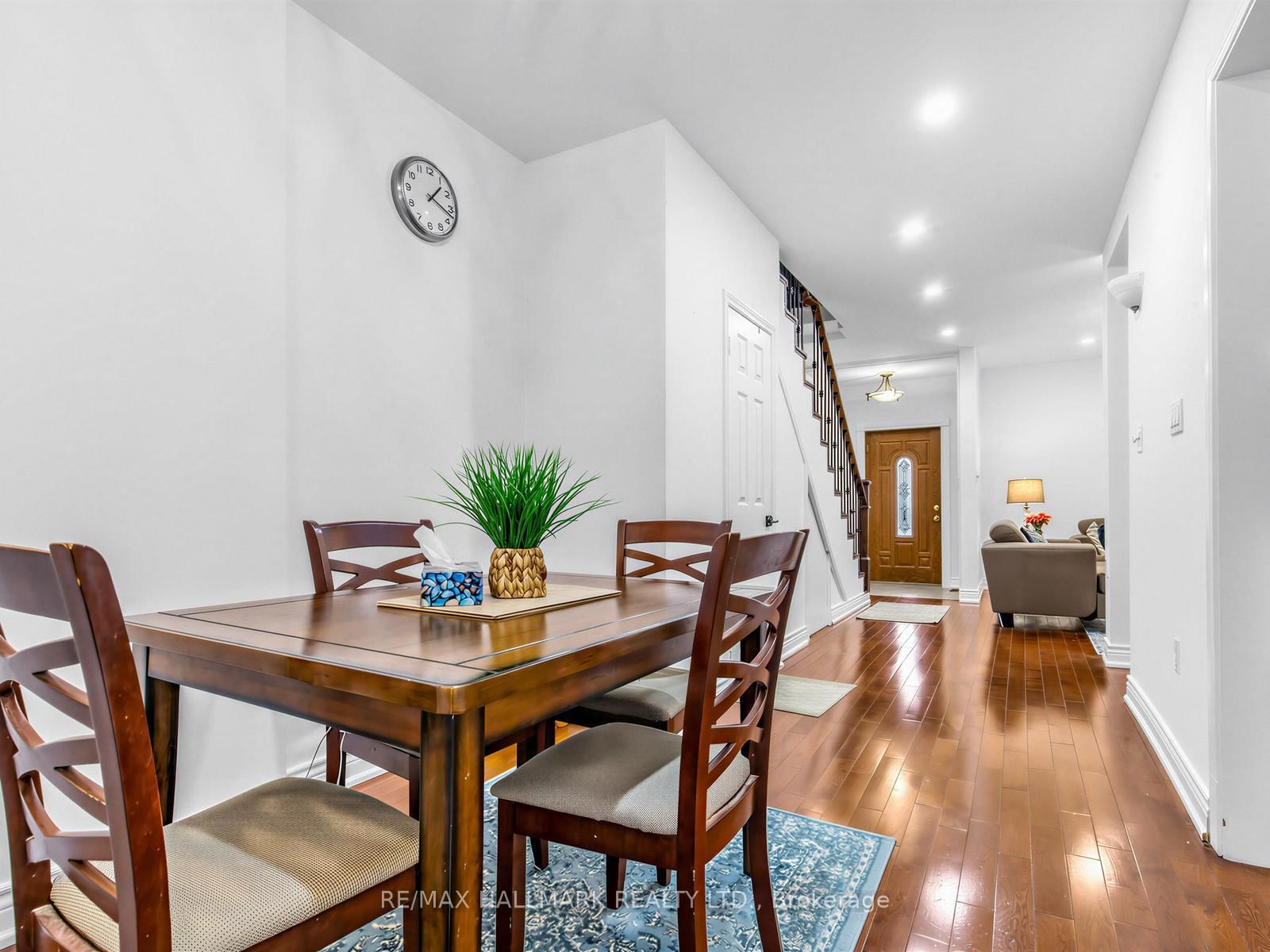 64 Donlands Avenue - Photo 9