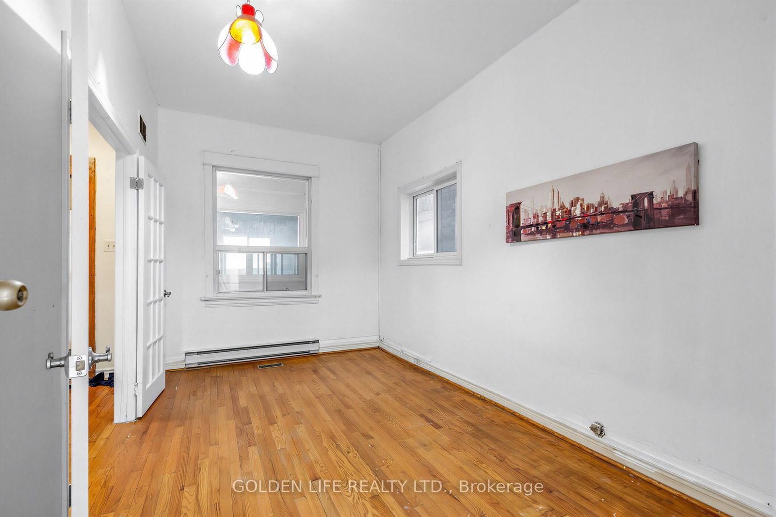 128 Galt Avenue • Toronto, ON photo 8