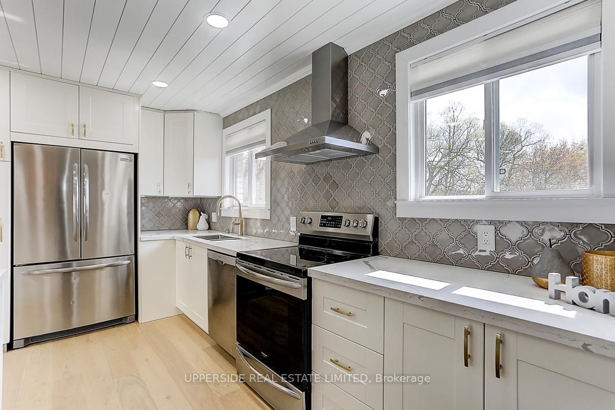 853 Capri Court - Photo 14