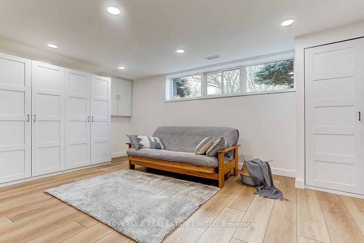 853 Capri Court - Photo 35