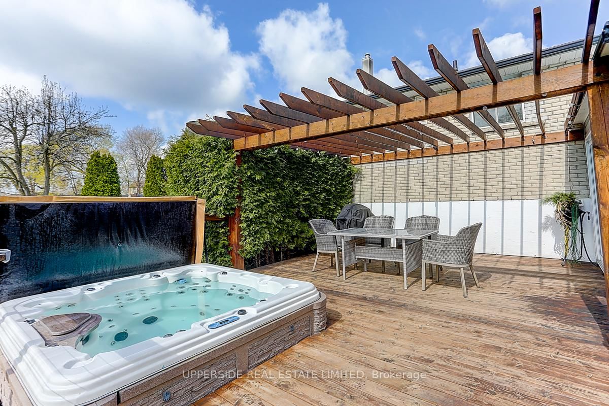 853 Capri Court - Photo 42