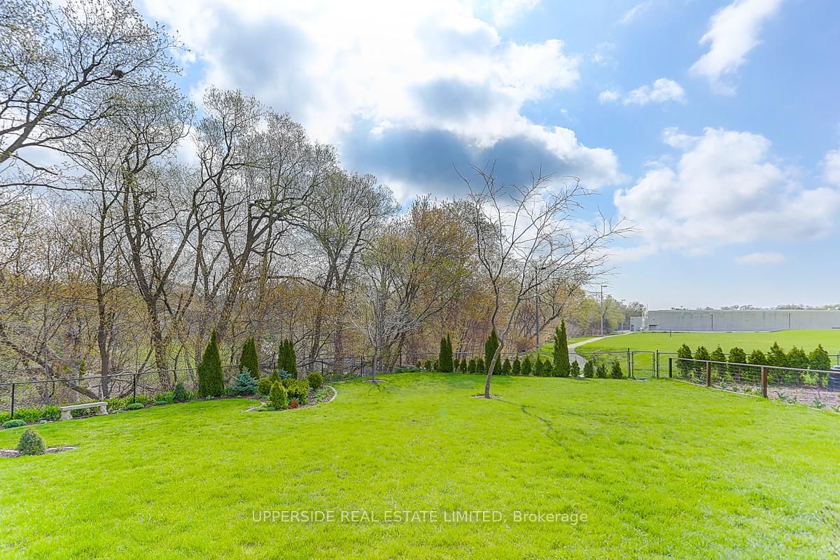 853 Capri Court - Photo 47