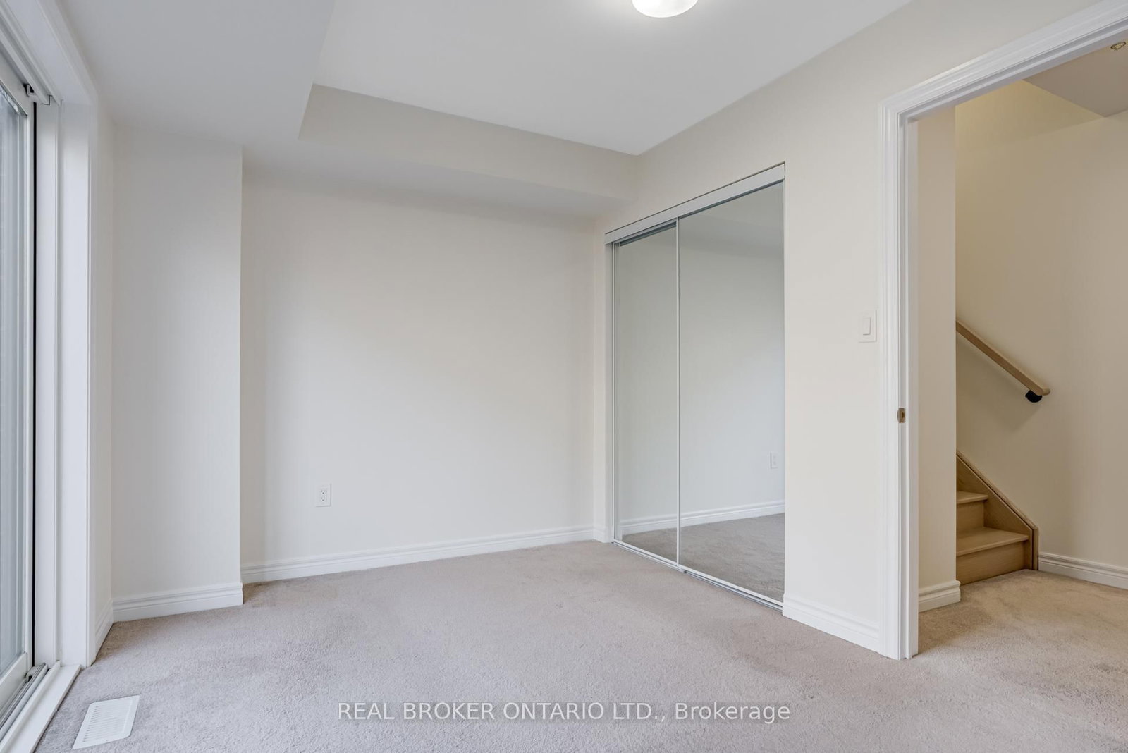 1371 Gull Crossing - Photo 10