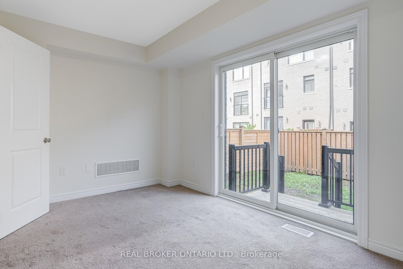 1371 Gull Crossing - Photo 11