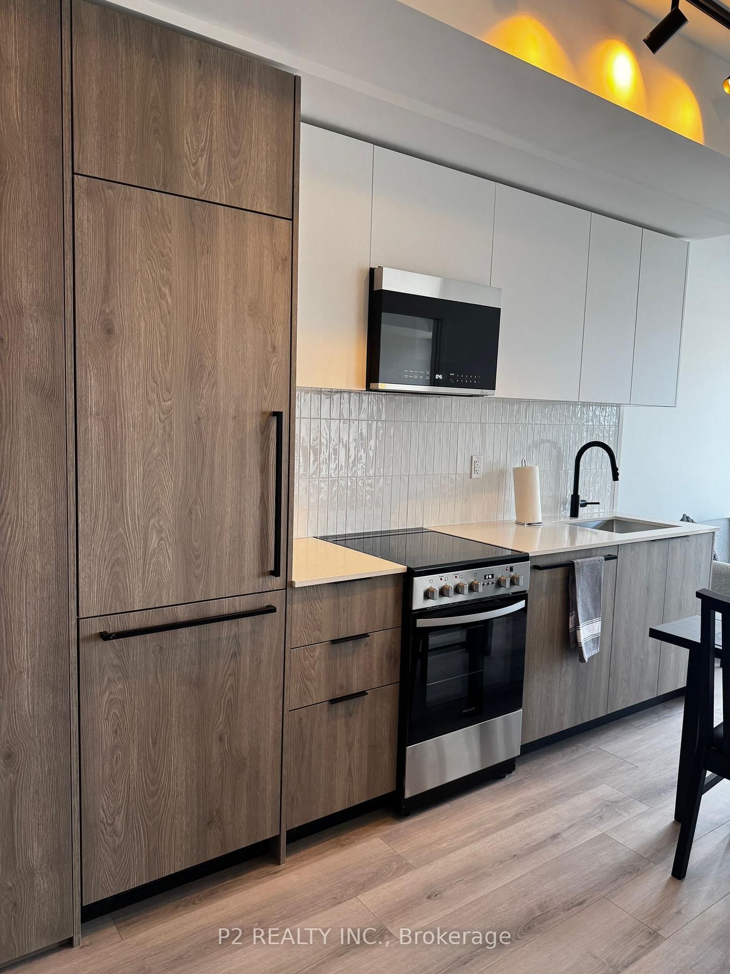 1635 MILITARY Trail, Unit 816 - Photo 3