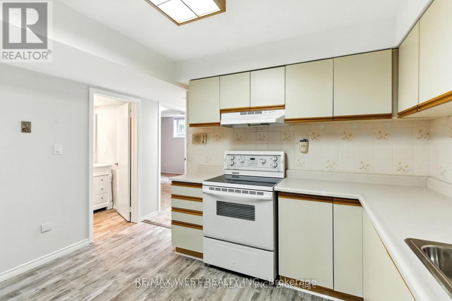 Bsmt 2 - 83 Sherwood Road E