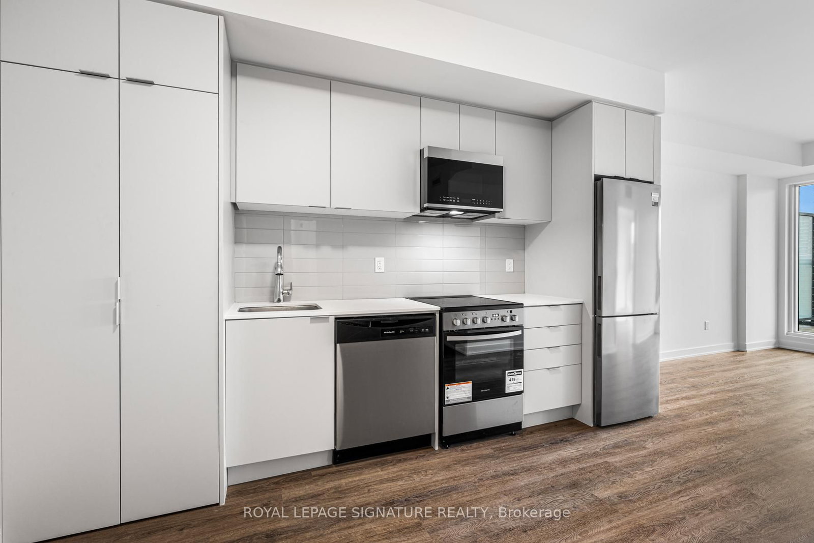 4569 Kingston Road, Unit 209 - Photo 2