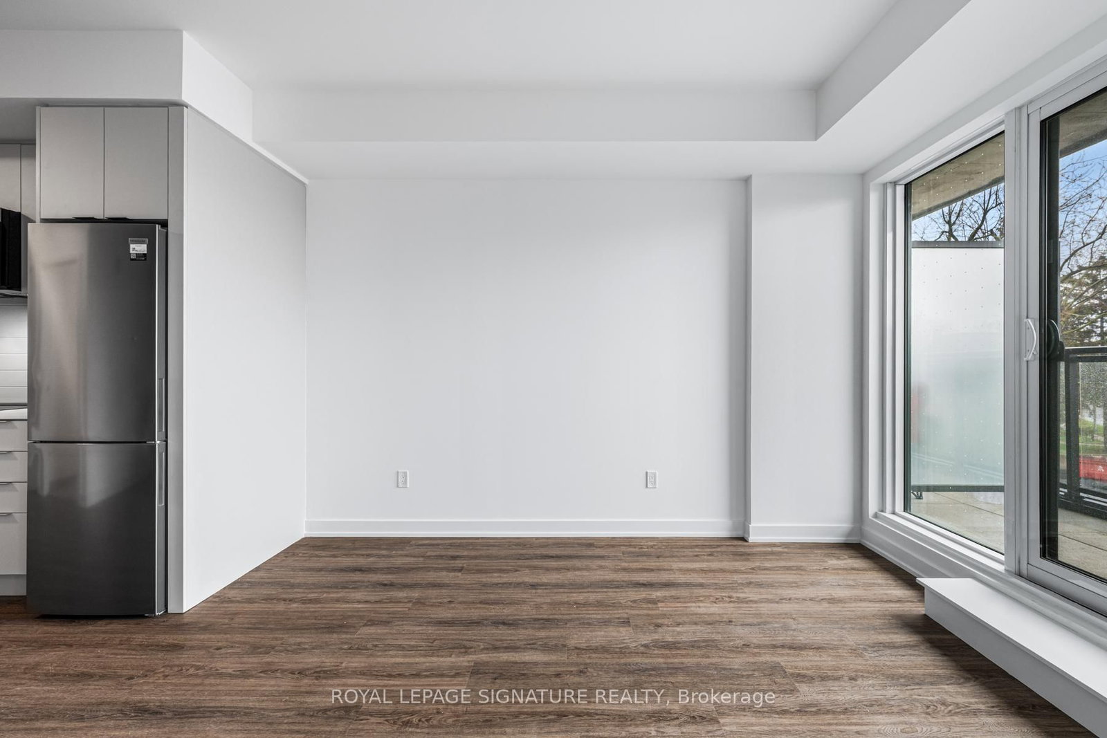 4569 Kingston Road, Unit 209 - Photo 8