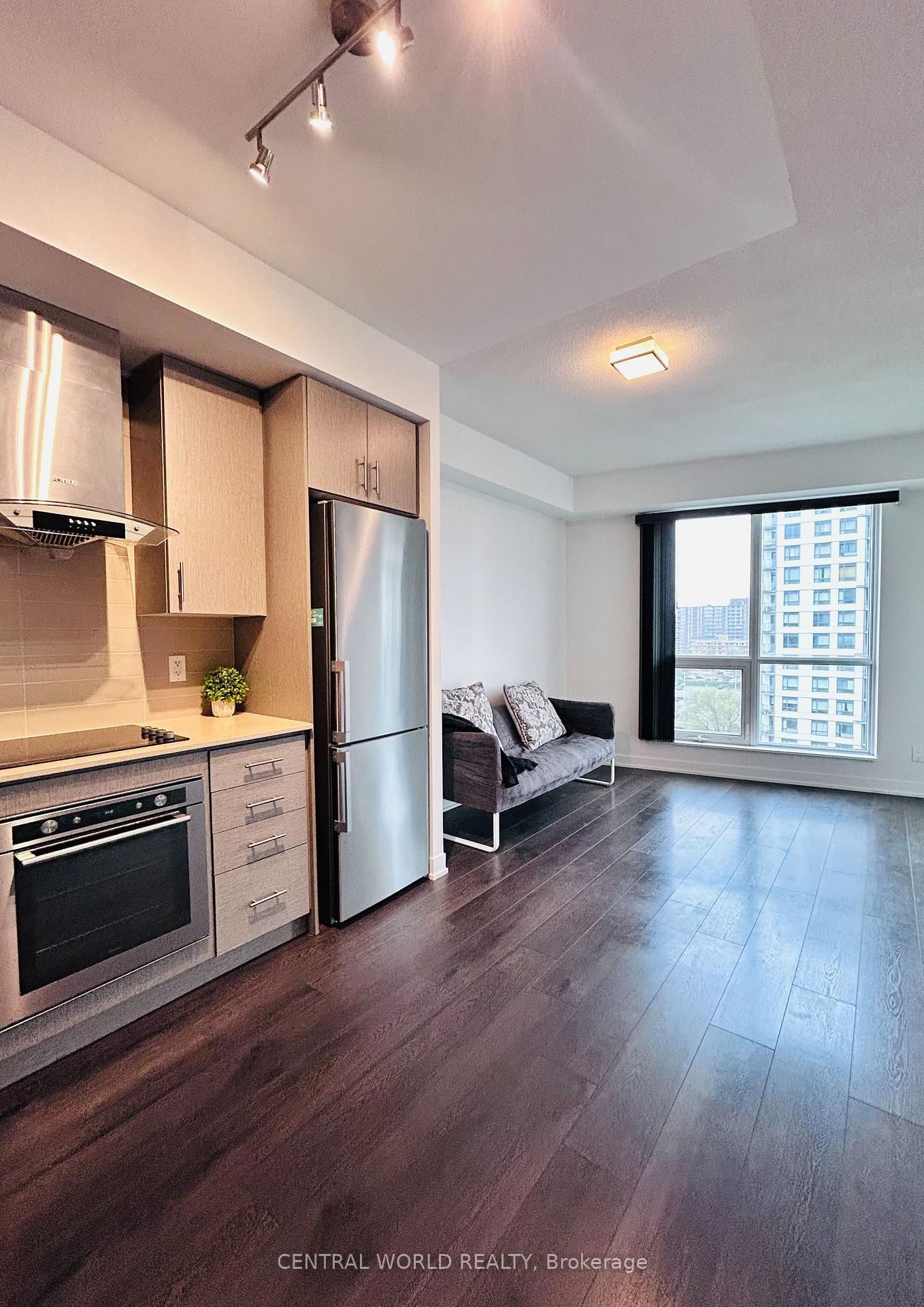 195 Bonis Avenue, Unit 813 - Photo 4