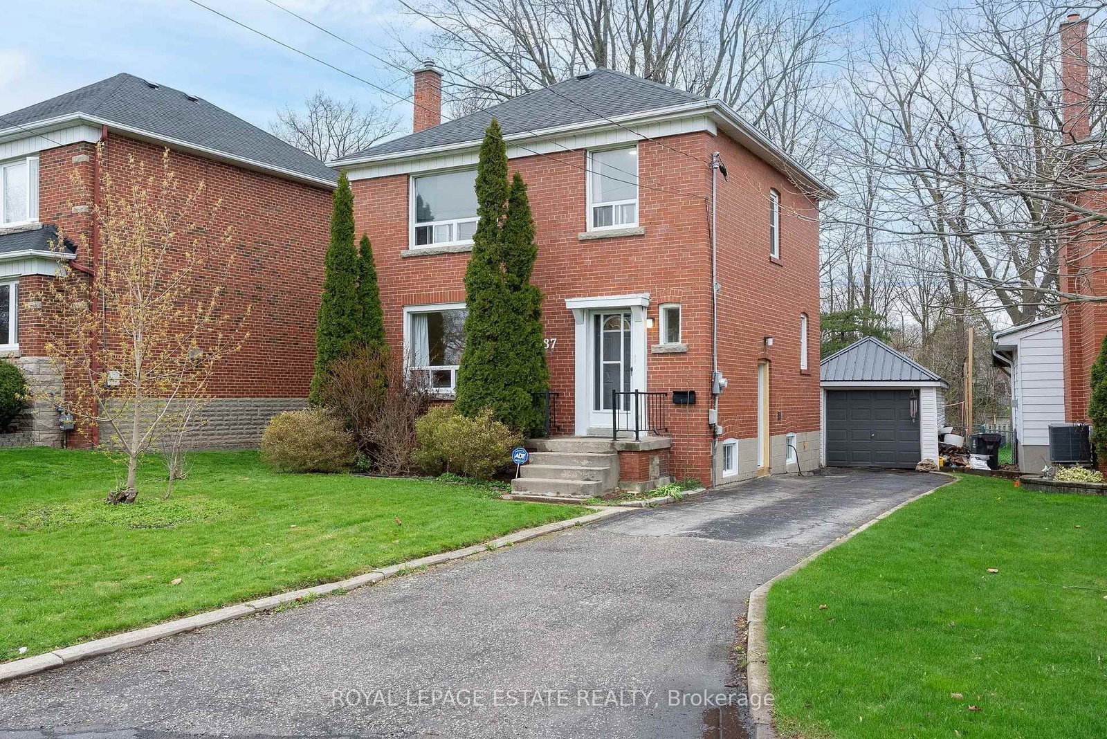 Detached House for sale at 87 Midland Avenue, Toronto, Ontario, M1N 3Z8 - Cliffcrest - MLS: E13060698