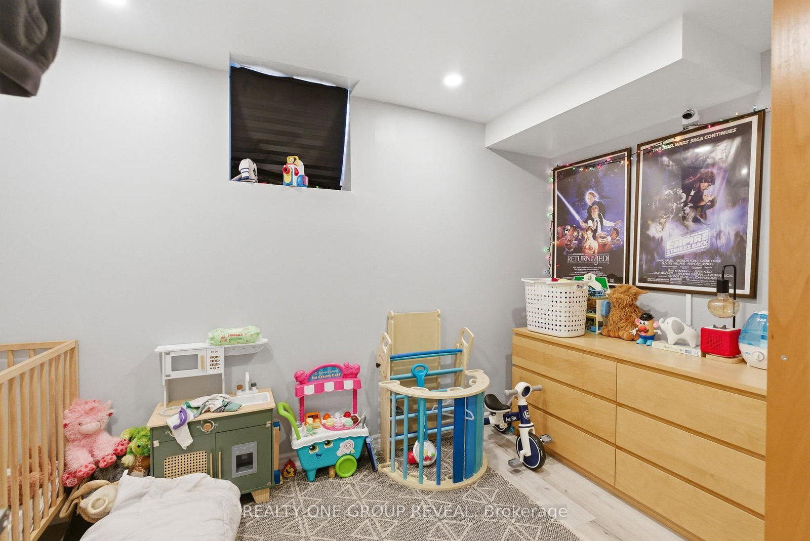 238 Crombie Street - Photo 33