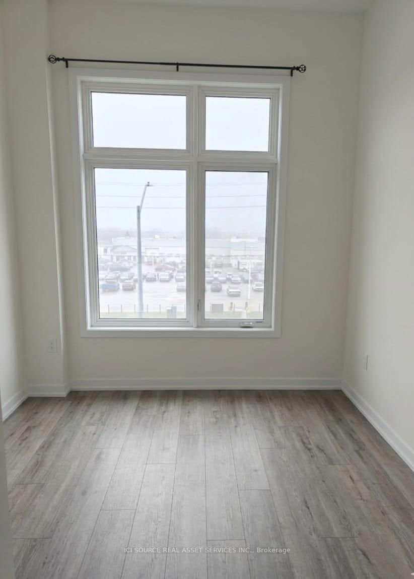 755 Omega Drive, Unit 321 - Photo 3