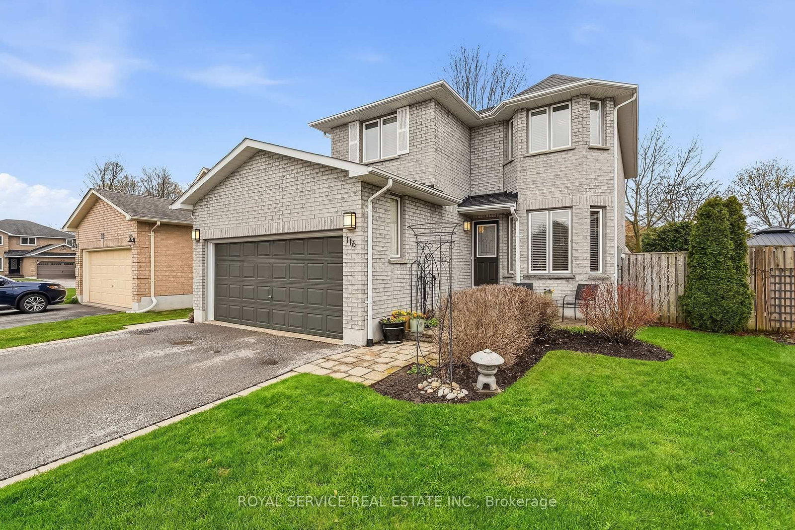 Detached House for sale at 116 Avondale Drive, Clarington, Ontario, L1E 3A3 - Courtice - MLS: E13061258