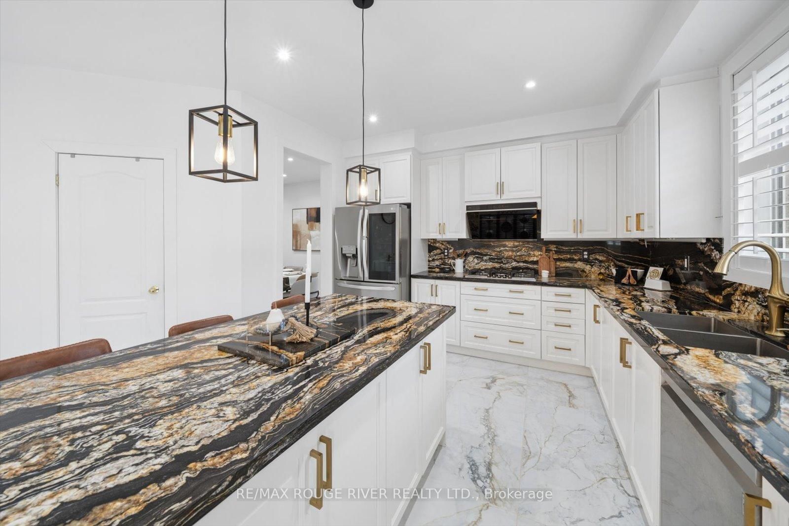 77 Joshua Boulevard - Photo 17
