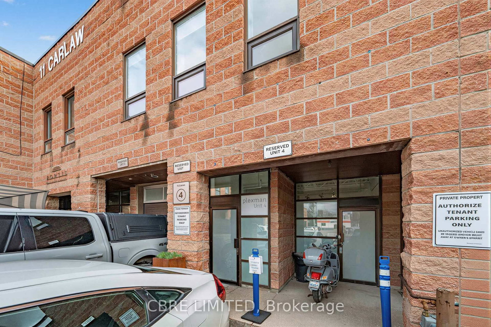 11 Carlaw Avenue, Unit Unit 4 - Photo 2