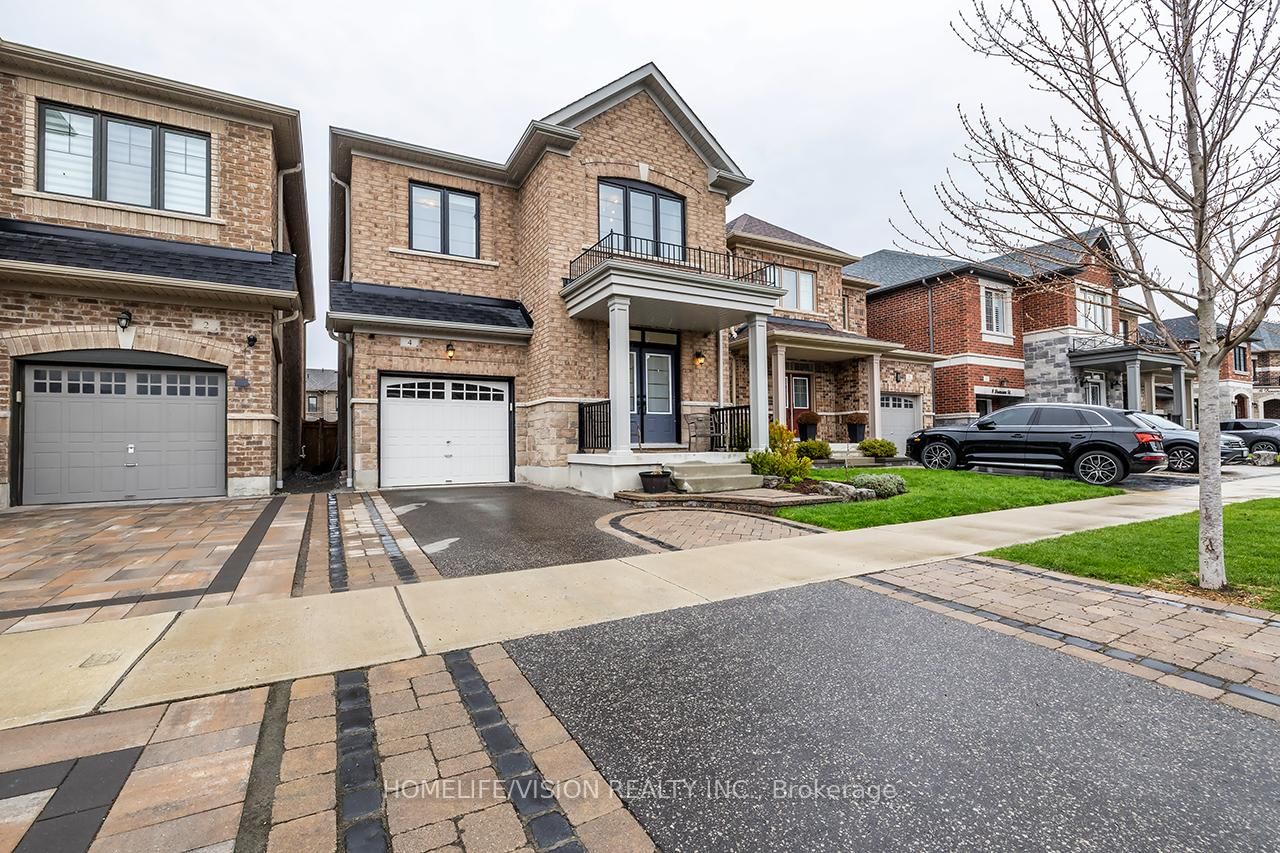 Detached House for sale at 4 Dumaine Street, Whitby, Ontario, L1P 0G8 - Rural Whitby - MLS: E13061816