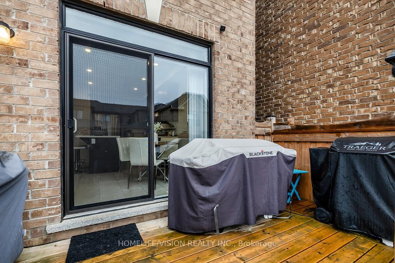4 Dumaine Street - Photo 41