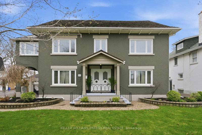 452 Simcoe St N, Oshawa, Ontario