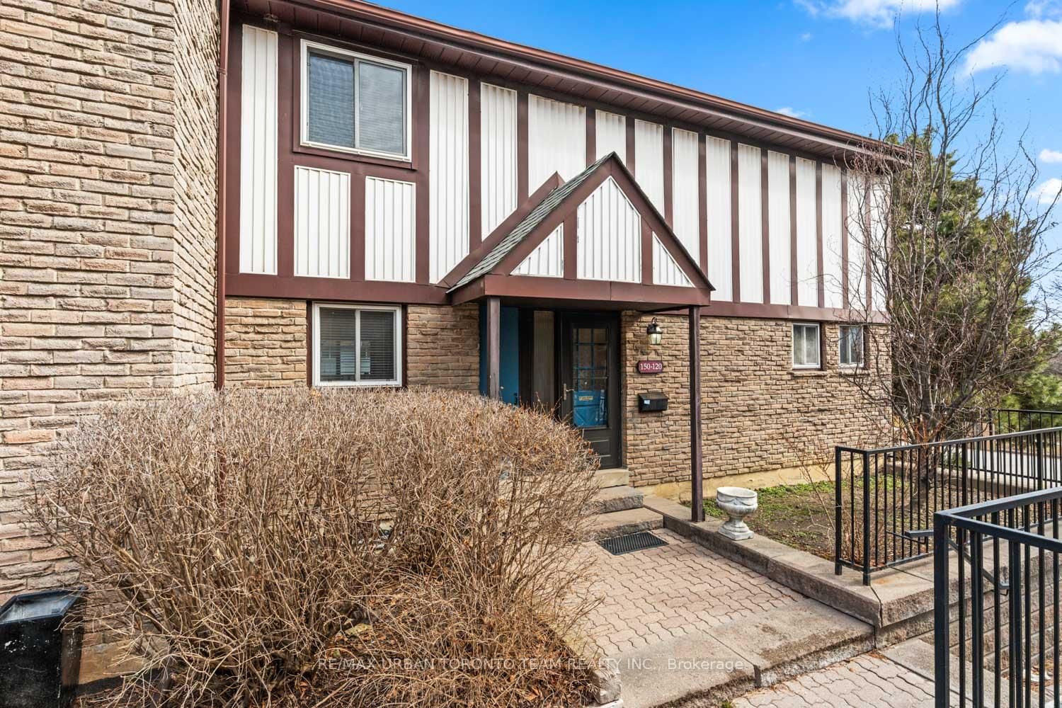 150 Burrows Hall Boulevard