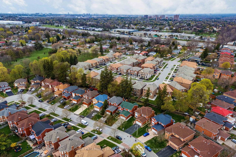 40 Dartmoor Dr, Toronto, M1E 5B2 | Image 3