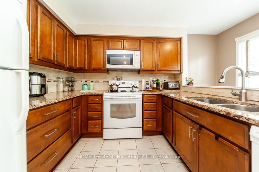 20 Rosemarie Crescent - Photo 10