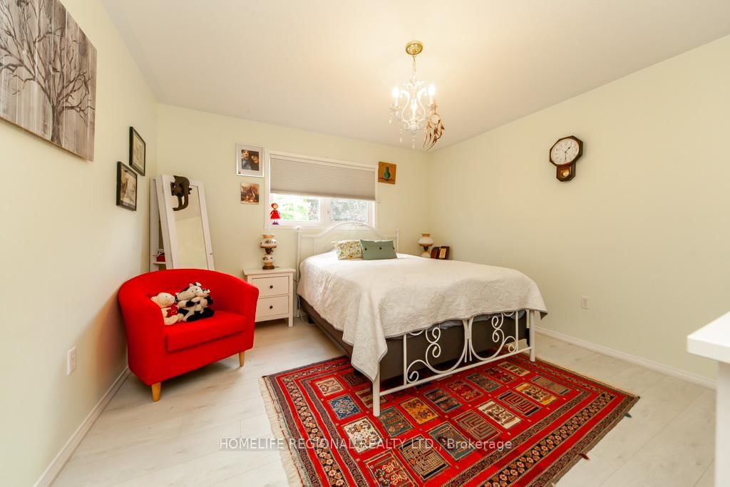 20 Rosemarie Crescent - Photo 12