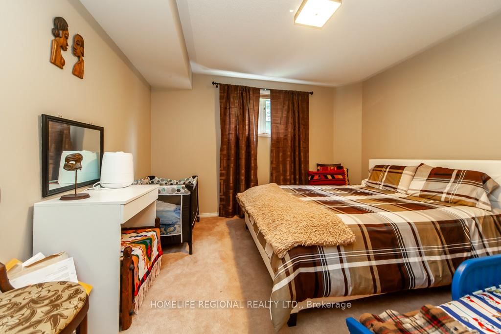 20 Rosemarie Crescent - Photo 17