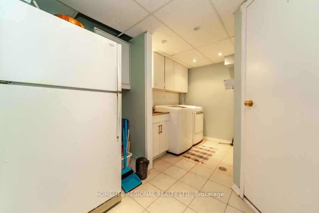 20 Rosemarie Crescent - Photo 19