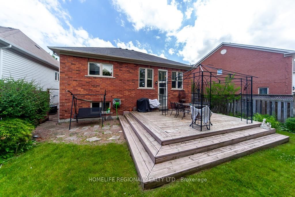 20 Rosemarie Crescent - Photo 23