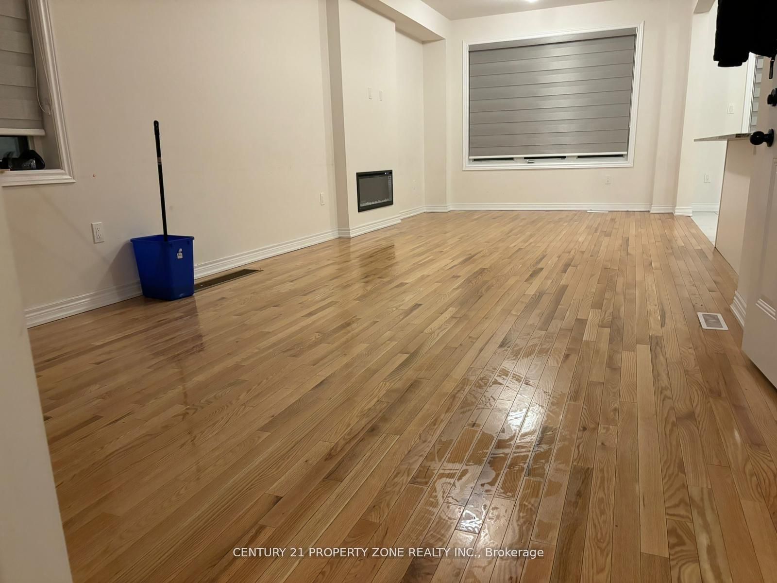 1272 Amherst Gate - Photo 6