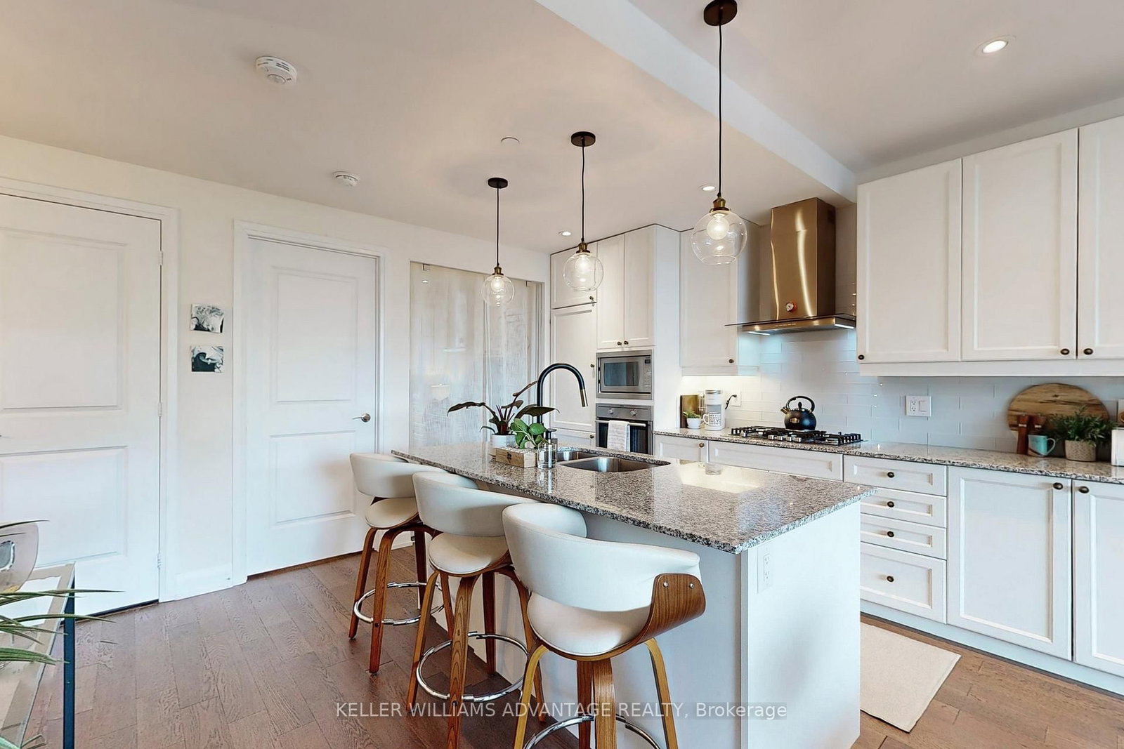 200 Woodbine Avenue, Unit 308 - Photo 8