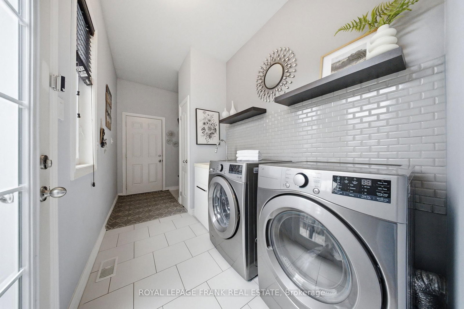 75 Vallance Way, Unit 39 - Photo 26