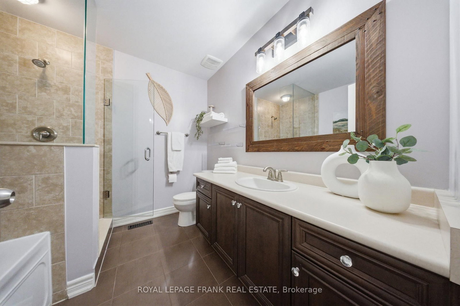 75 Vallance Way, Unit 39 - Photo 32