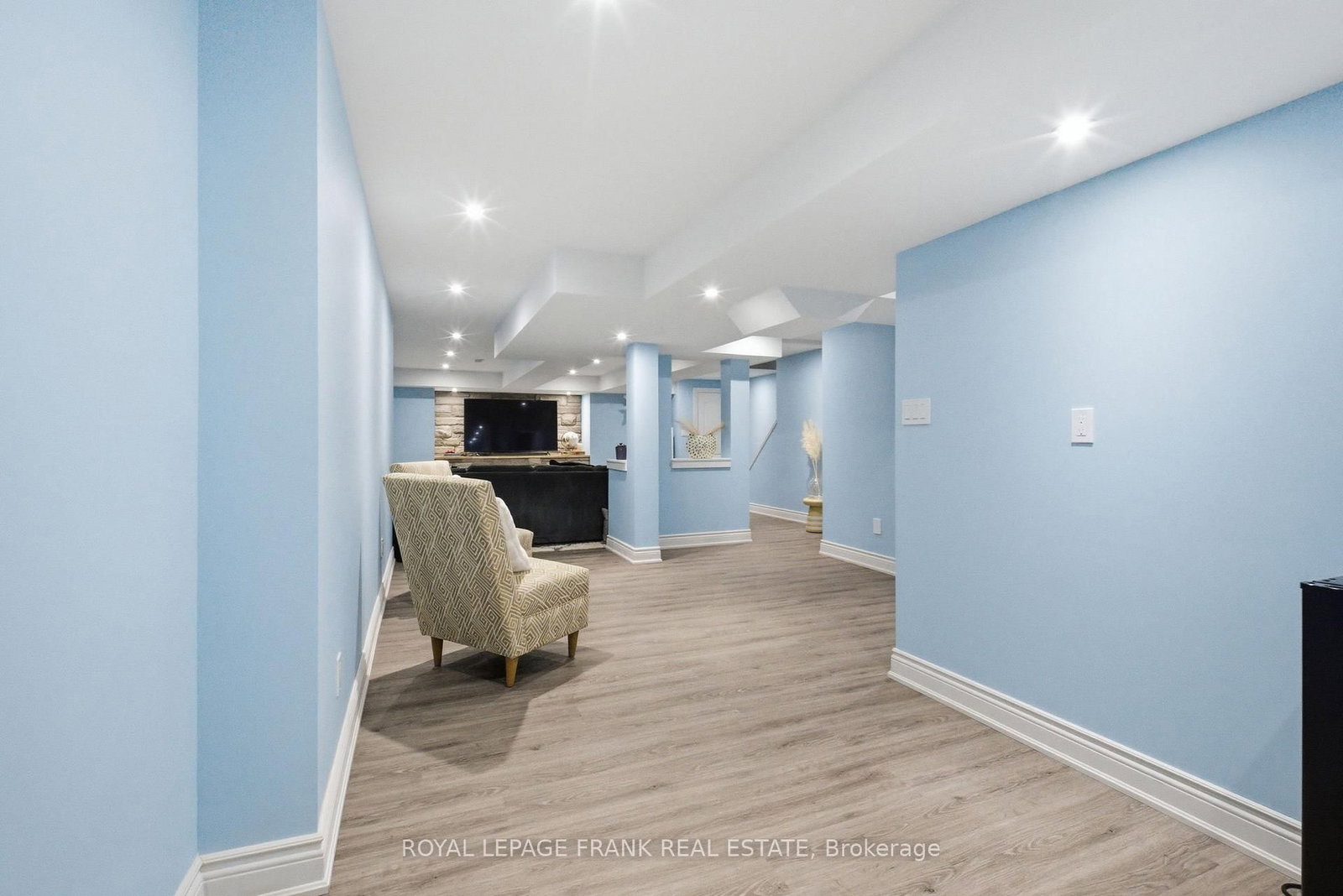 75 Vallance Way, Unit 39 - Photo 44