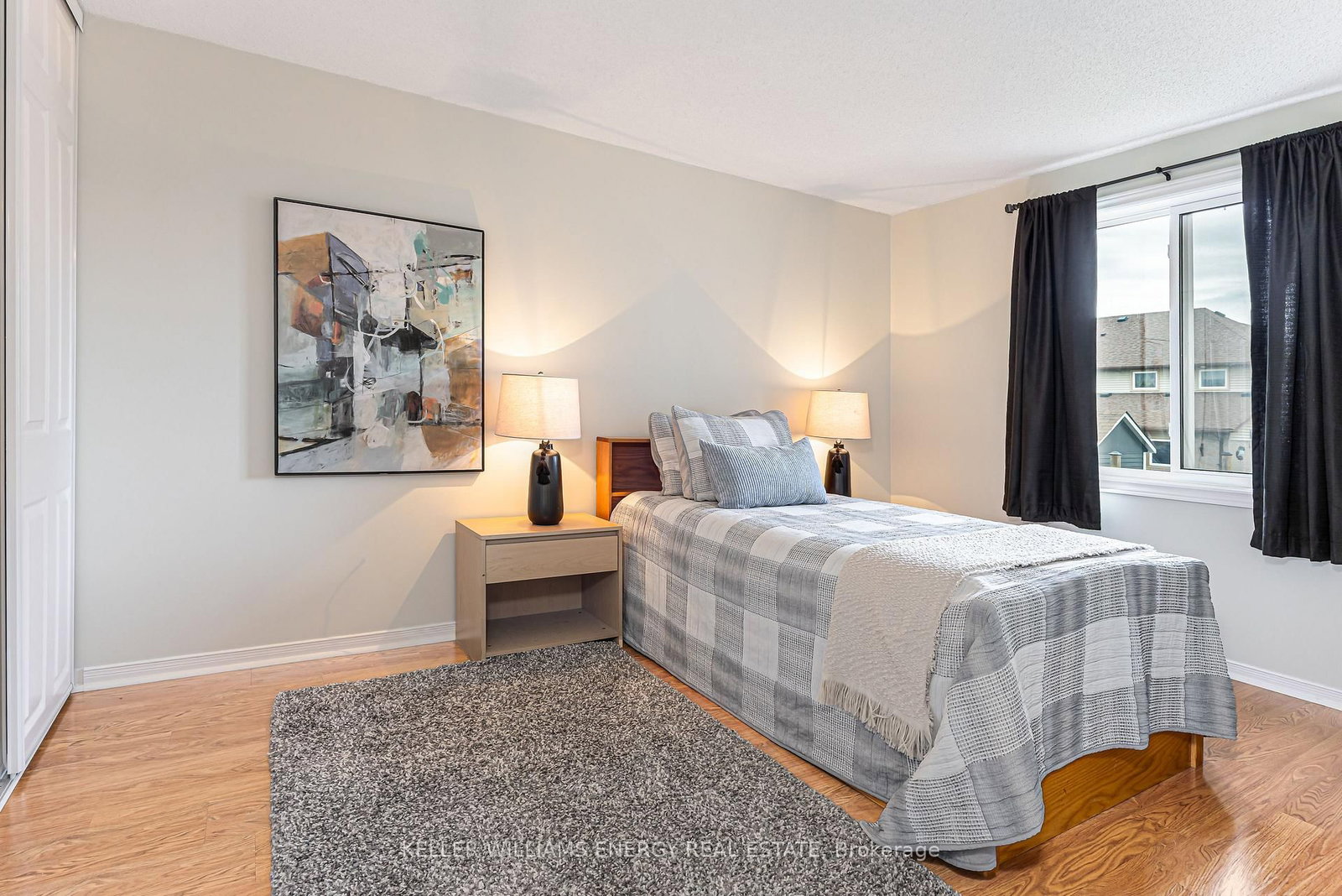873 Lochness Crescent - Photo 16
