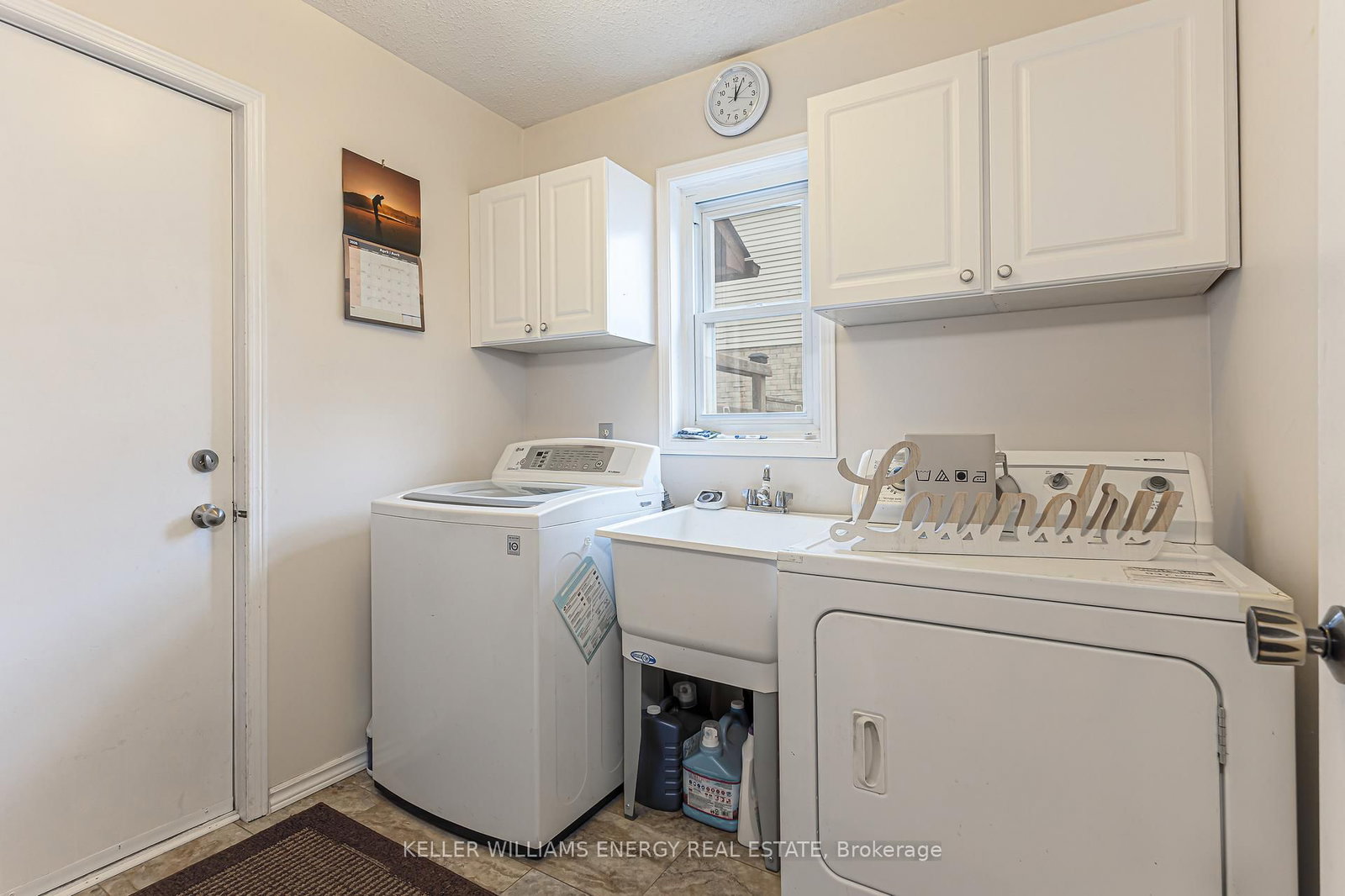873 Lochness Crescent - Photo 20