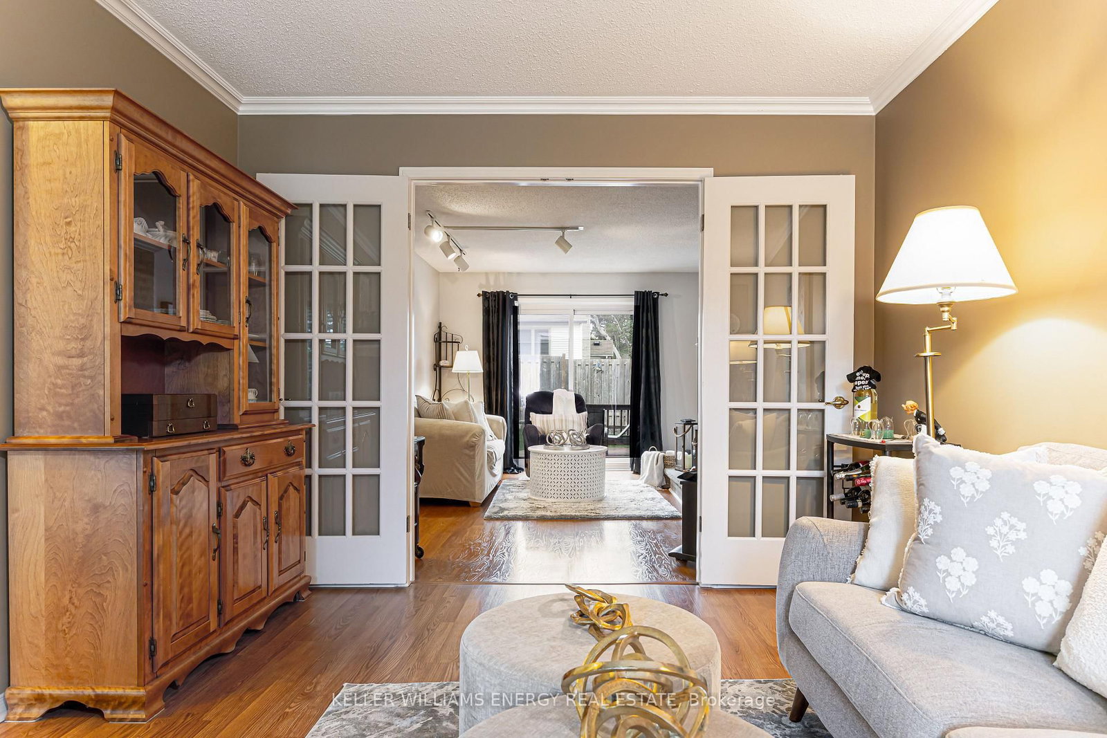 873 Lochness Crescent - Photo 5