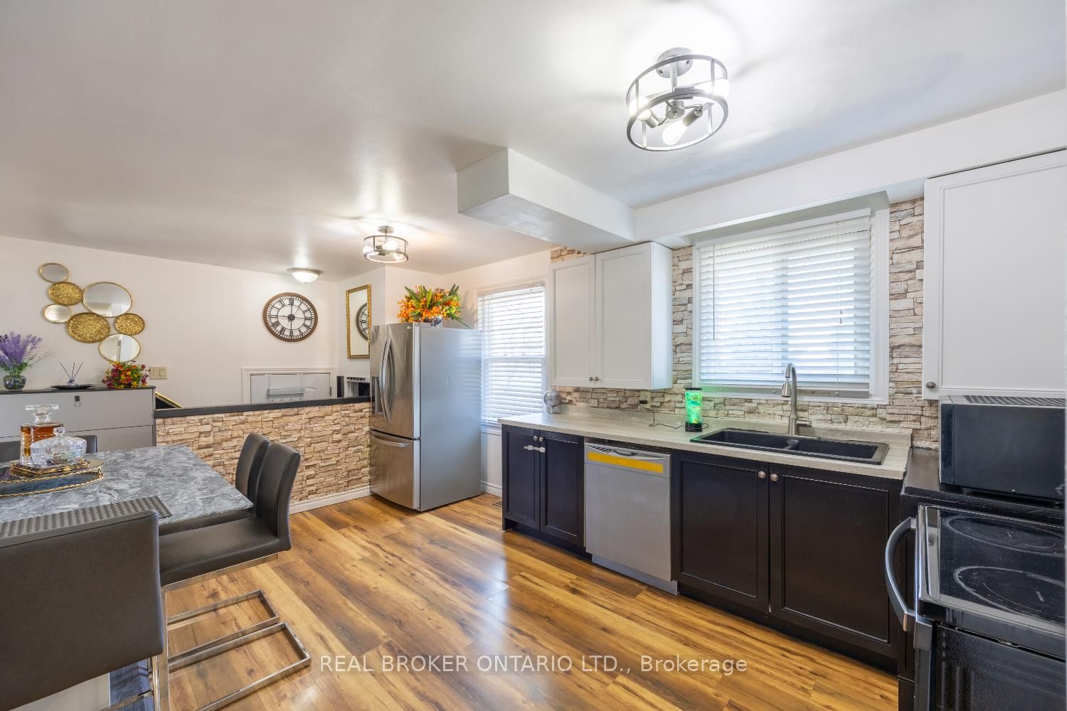 324 College Avenue - Photo 7