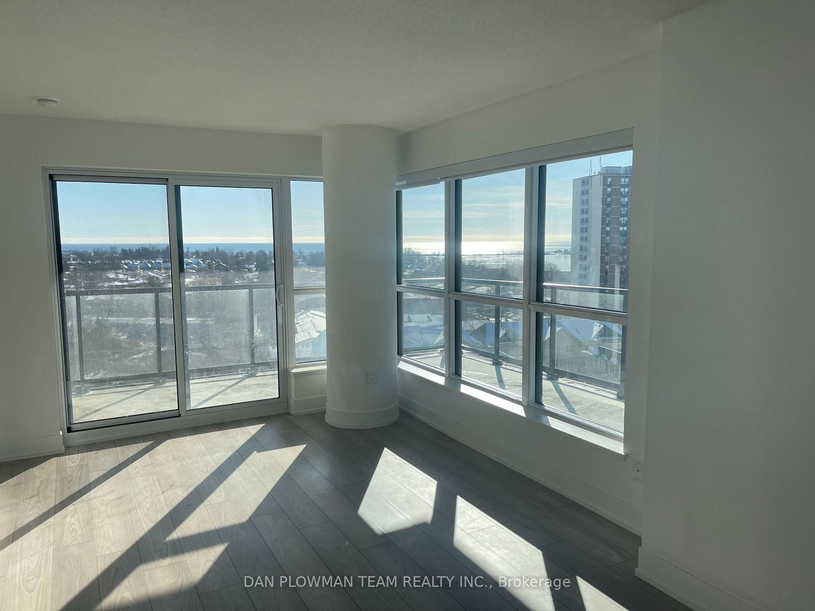 1255 Bayly Street, Unit 1007
